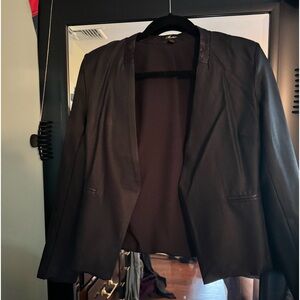 Women’s faux leather jacket